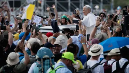 Pope’s Jubilee of Youth ends with mass for 1 million with a special prayer for Gaza
