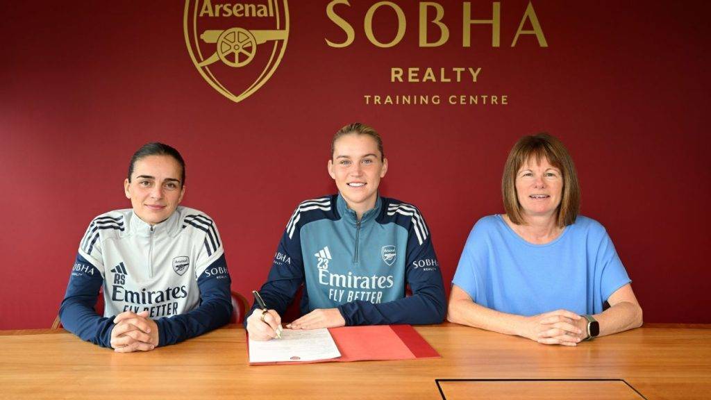 England star Russo signs new ‘long-term’ Arsenal contract