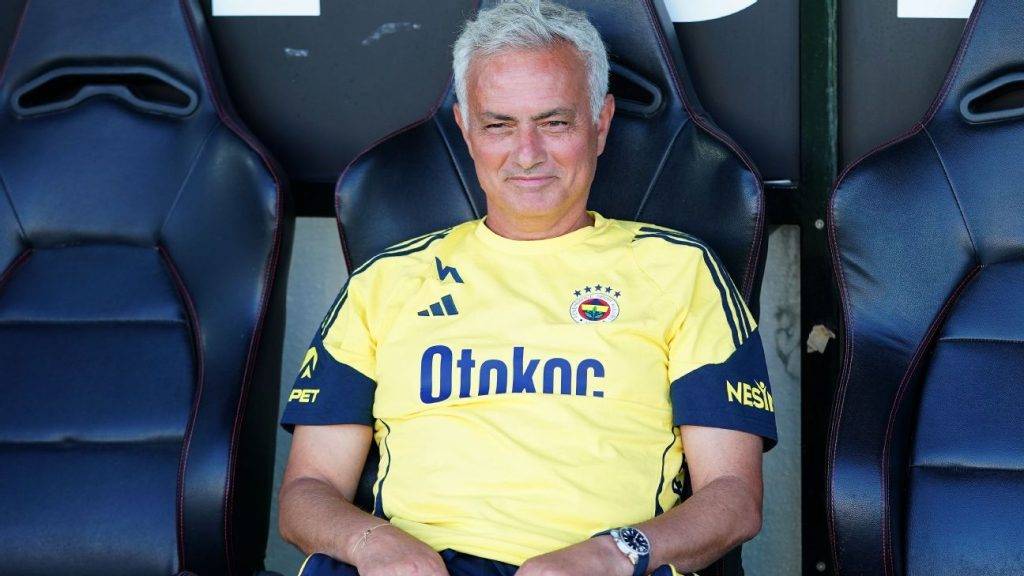 José Mourinho set to become Benfica manager talks confirmed