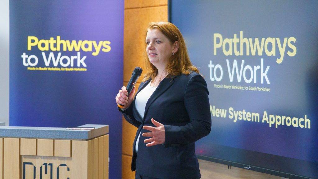 Housing minister Alison McGovern pulls out of Labour deputy leadership race