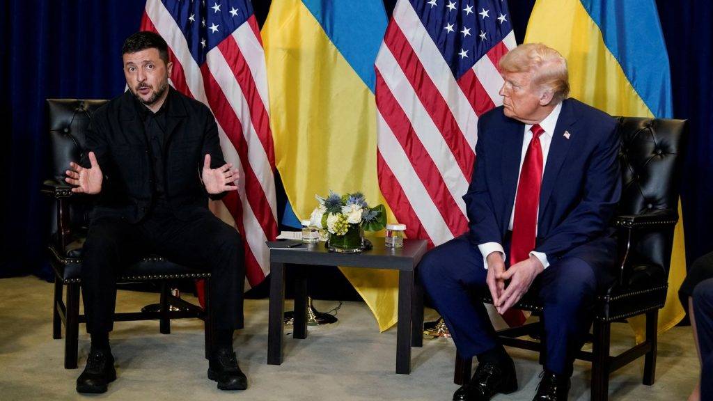 Trump disparages Russian military and backs Ukraine to retake all lost territory Trump disparages Russian military and backs Ukraine to retake all lost territory