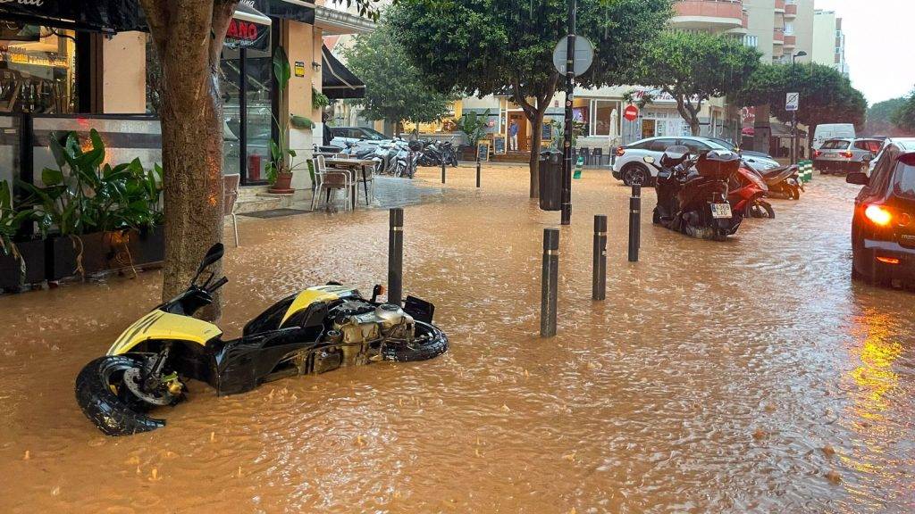 Weather: Ibiza and Formentera hit by widespread flooding as red alert issued amid extraordinary danger
