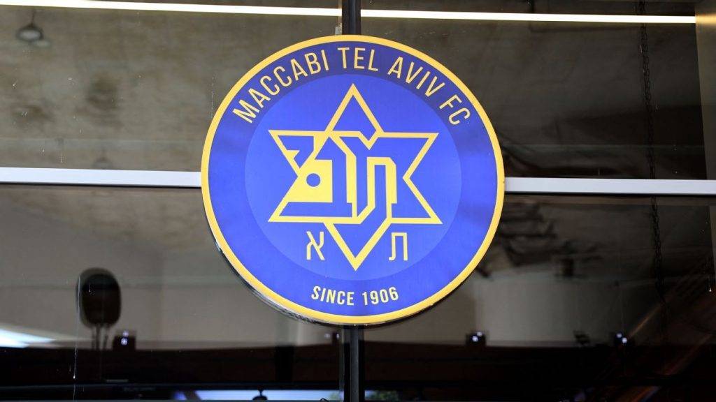 Fan clashes see Macabbi-Hapoel Tel Aviv derby called off Fan clashes see Macabbi-Hapoel Tel Aviv derby called off