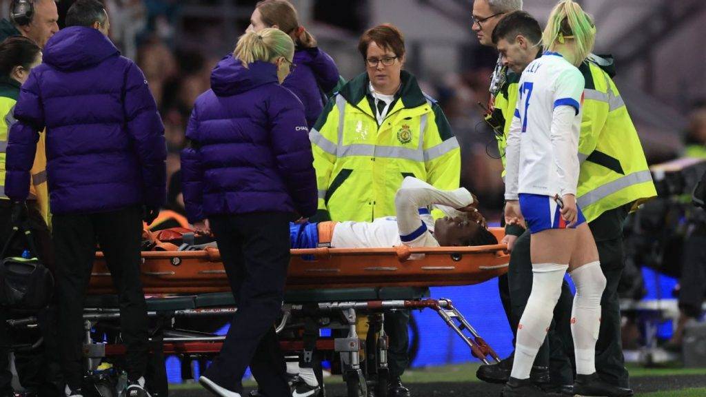 England’s Michelle Agyemang confirms ACL tear, out for season