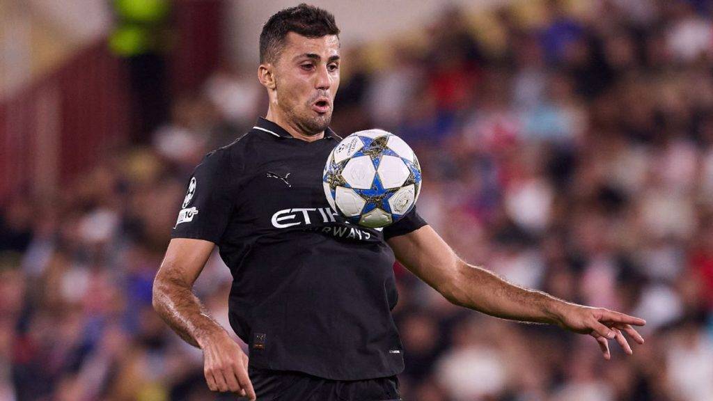 Transfer rumors, news: Real Madrid keen on Man City’s Rodri