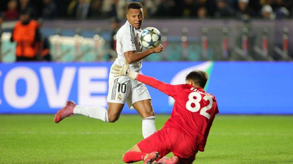 Kylian Mbappé left wanting despite Real Madrid hat trick