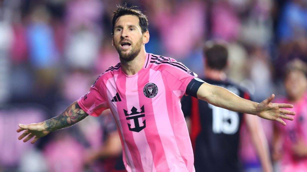 Transfer rumors, news: Messi close to new Inter Miami contract Transfer rumors, news: Messi close to new Inter Miami contract