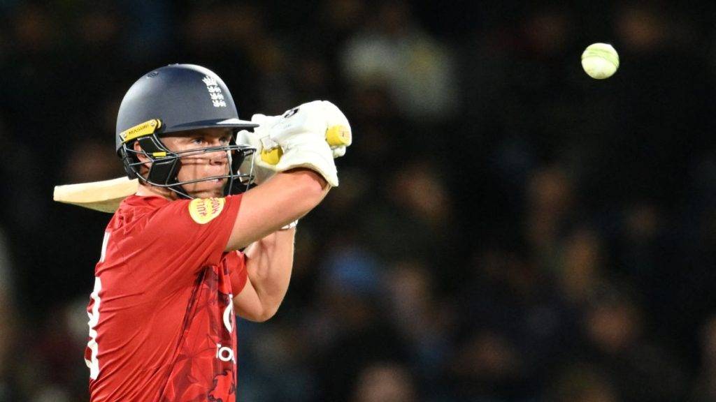 Curran comes in from the cold with several points to prove