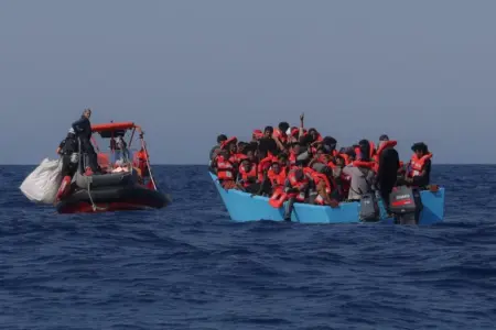 Dozens of migrants feared dead off Greek coast