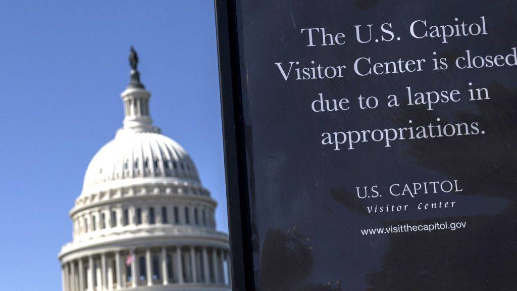 37-day government shutdown sees bipartisan efforts for breakthrough deal 37-day government shutdown sees bipartisan efforts for breakthrough deal