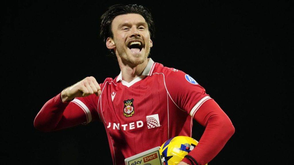 Wrexham hail ‘statement win’ over Coventry with Moore hat trick Wrexham hail ‘statement win’ over Coventry with Moore hat trick