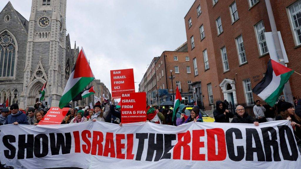 Ireland’s FA passes vote seeking UEFA ban on Israel competing in European competitions Ireland’s FA passes vote seeking UEFA ban on Israel competing in European competitions