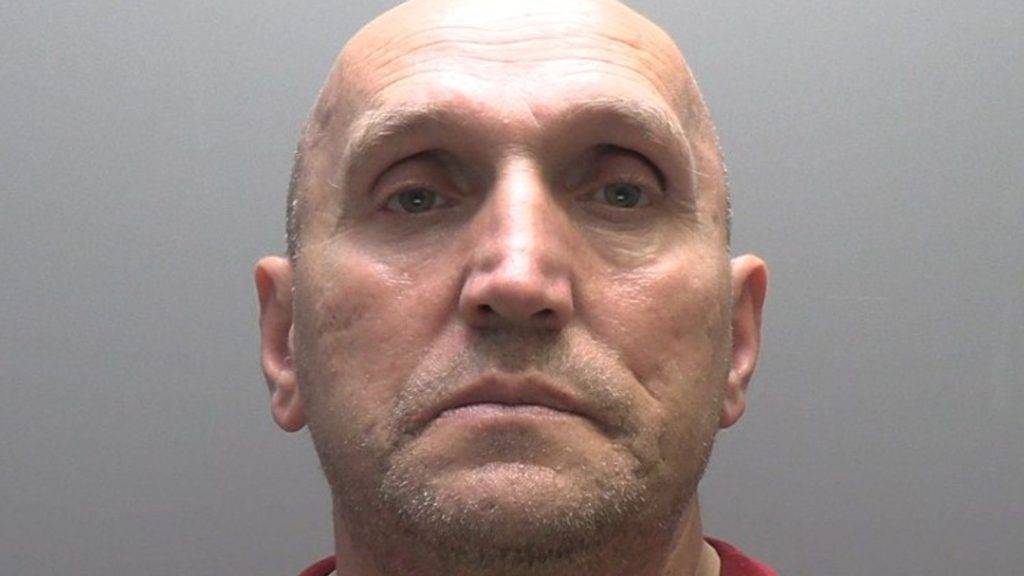 Rickshaw driver spared jail after stealing £31,000 worth of wine and champagne from restaurants Rickshaw driver spared jail after stealing £31,000 worth of wine and champagne from restaurants