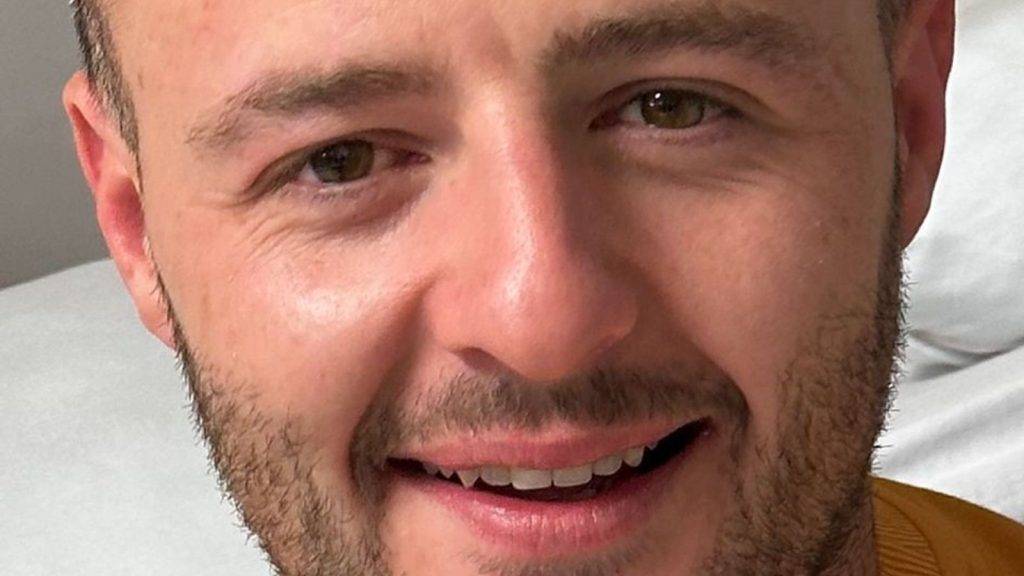 Men plead guilty to murder of Michael Beaton in Greenock