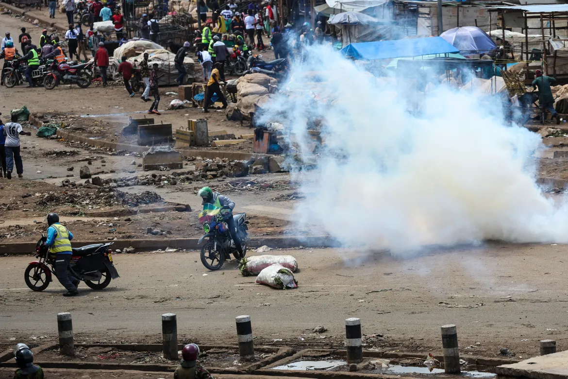 Kenya transport strike paused after deadly protests