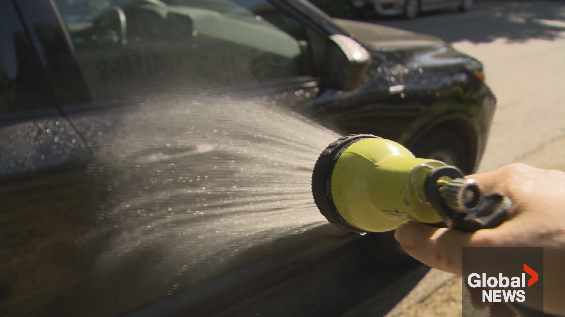 Quebec municipalities and environmentalists warn of risks to water reserves WTX News Click to play video: 'Stage 3 water restrictions in Metro Vancouver'