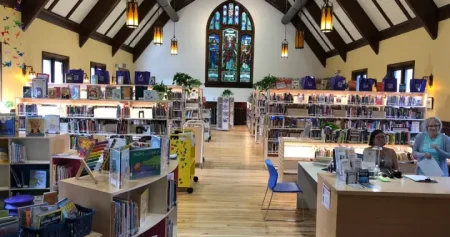 1783972815 kentville library