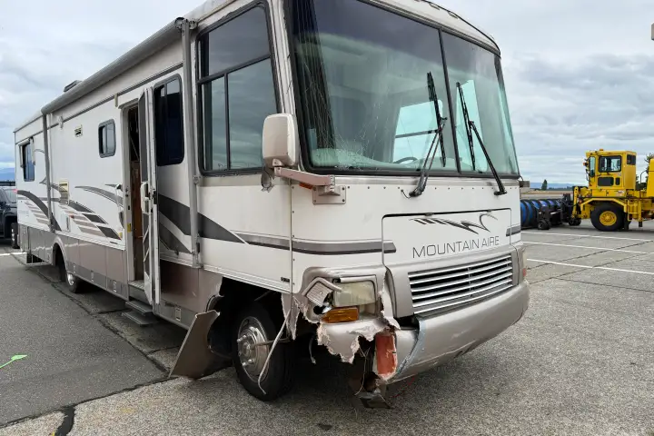 Man charged after driving motorhome onto Abbotsford airport runway WTX News Motorhome 2
