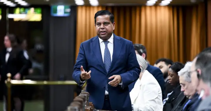 Sunday Papers - MPs plot to oust PM, but who will take over? WTX News 1786615213 6c01c88f638de05dc7342e46b9709d7bbd6562f9826fa4cb56ed3bef1717d59d 552e0c