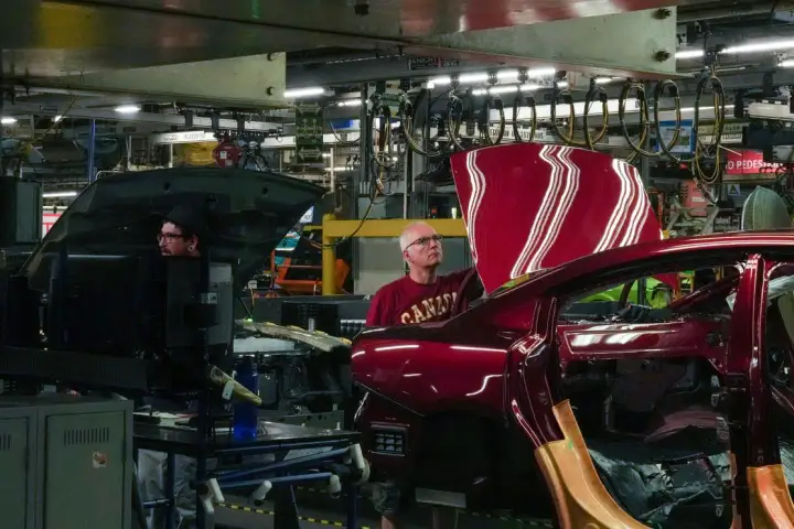 Canada-U.S. trade agreement should include auto sector, says Brampton mayor WTX News Auto group Chinese EVs