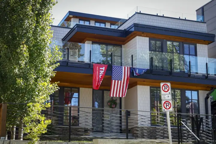 Calgary home displaying pro-Trump flags vandalised during trade tensions WTX News 5ab366617d7e723d119e8e623ce929e7d23cd4184fd409c9baebde18e941cbd2