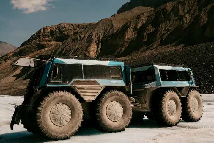 Staff member injured in Columbia Icefield all-terrain vehicle rollover WTX News Ice Odyssey 2025