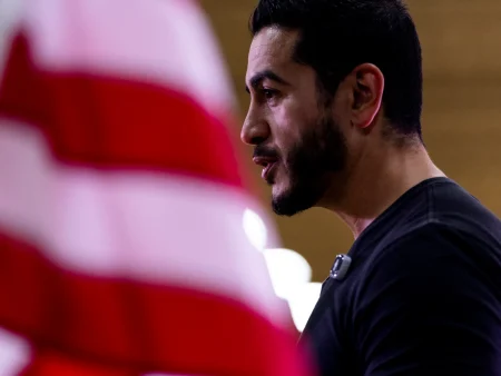 Abdul El-Sayed addresses Muslim American identity in Detroit speech Abdul El-Sayed addresses Muslim American identity in Detroit speech
