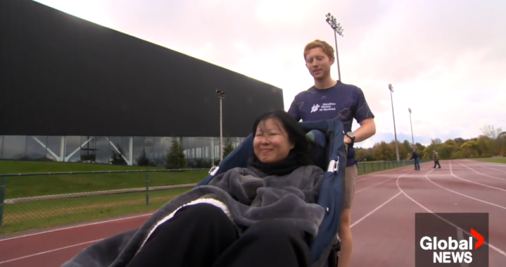 Montreal couple runs marathon together after ALS diagnosis Montreal couple runs marathon together after ALS diagnosis