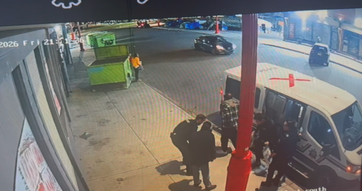 Metro - You’re nicked WTX News 1792134012 CHINATOWN DROPOFF 1