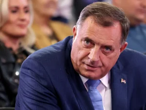 2022 10 10T132210Z 802632739 RC2IQW9OKI1U RTRMADP 3 BOSNIA SERBS DODIK