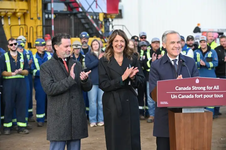 Smith and Carney discuss readiness for potential oilsands boom in Canada WTX News 292814df48889cd6999c94fdf2a8fc49e7770e045f1af5209597578778140364