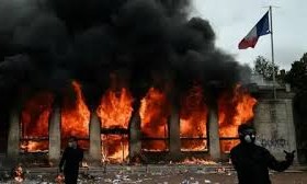CC8iI0NnNUxMV3d6T1ZjMk9GWXhRbXM0VFJDb0FSaXNBaWdCTWdB w280 h168 p df rw